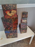 7 cardboartd nesting box with chicken design.