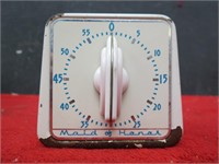 Vintage maid of Honor kitchen timer.