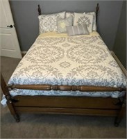 Full Size Bedding and Decorative Pillows