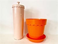 Two Vintage Plastic Decorative Accessories