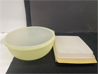 Vintage Tupperware Bowl And Tray