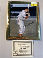 STAN MUSIAL SIGNED 8 X 10 FRAMED PHOTO