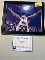 PATRICK EWING SIGNED 8 X 10 FRAME TO PHOTO