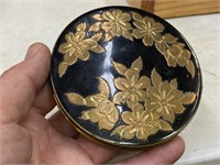 VINTAGE 4" COMPACT