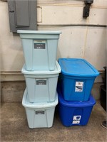 5 - 18 GALLON TOTES W/ LIDS