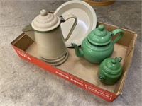 4 ENAMELWARE PCS