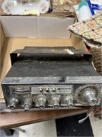 MIDLAND CB RADIO / NOT TESTED