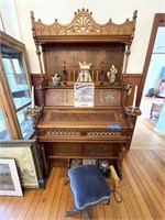 Story & Clark Pump Organ