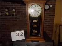 Waterbury Calendar Clock