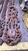 HEAVY LOG CHAIN WITH HOOKS - 15ft