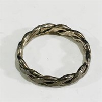 Vintage Sterling Silver Ring (Size 5)