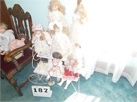 7 Dolls & Stand