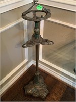 ANTIQUE METAL GOLF THEME SMOKING STAND CANE STAND
