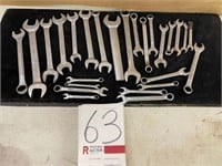 Approx 25 Flat Wrenches