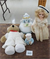 NURSING DOLLS