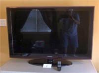Samsung 46" TV