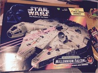 1995 Kenner Millenium Falcon POTF NOS NEW