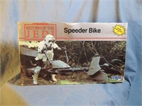 1983 MPC Star Wars ROTJ Speeder Bike Model Kit
