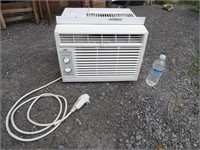 ARCTIC KING AIR CONDITIONER-WORKS-SEE DESCRPTN