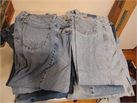 11 Wrangler & St John's Bay Jeans