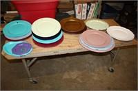 Plastic & Tin Trays  Assorted Colors