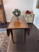 drop leaf table and plant stand