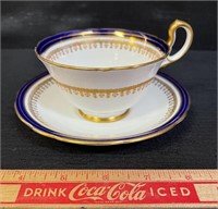 LOVELY AYNSLEY BLUE & GOLD CUP & SAUCER