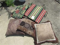 Outdoor Patio Cushions - Decor Pillows