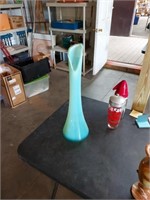 23in green opalescent vase