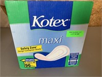 Kotex 96-Count Maxi Pads