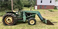 John Deere 2010 w/ High Lift