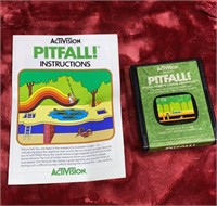 Atari 2600 Pitfall with booklet