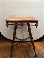 Oak Stand Table