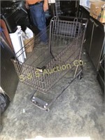 4 metal shopping carts   4 X BID