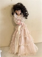 Miss Quince  años porcelain doll