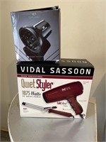 Vidal Sassoon quiet styler hair dryer and curling