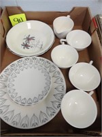 Crown Potteries Plate / Dish Set Lot