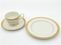 Mikasa Fine China Gold-Rimmed Cup w/Saucer, Salad