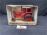 1/16 scale International 1566 tractor