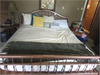 King size bed - Queen mattress