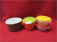 tupperware containers