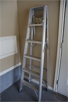 step ladder .