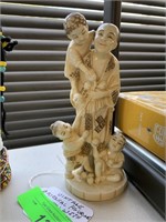 CHINESE RESIN SCULPTURE