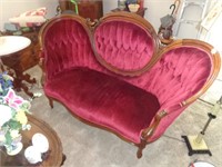 Nice Walnut Victorian Sofa