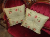 Pair of Decorative Pillows