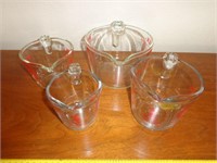 4 Glass Measuring Cups