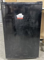 GE Compact Refrigerator