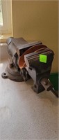 Bench Vise (Shop)