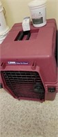 Petmate Medium Dog Kennel (shop)