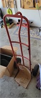 Hand truck (garage)